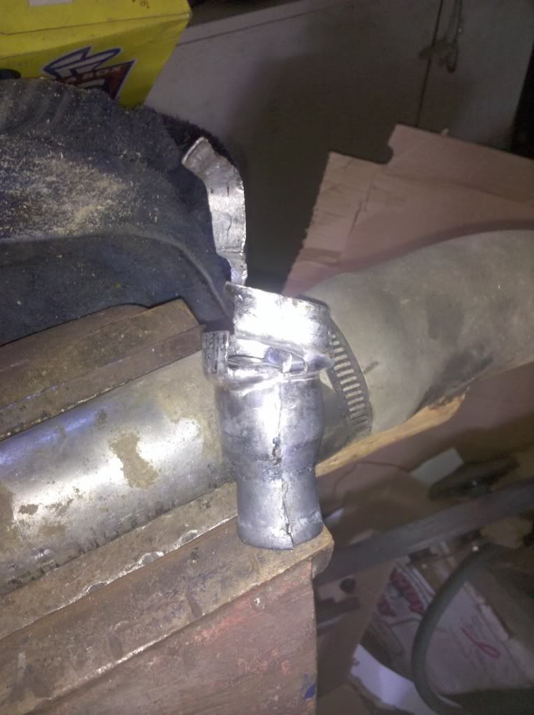 did a fuel tank vent mod to front tank, mucho better Ford Truck